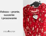 Czerwona sukienka w kwiaty, wiskoza – pranie, suszenie i prasowanie. Czy wiskoza się gniecie? Zobacz, jak łatwo ją odświeżyć.