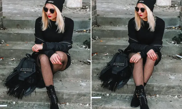 Dziewczyna w czapce #WTF i okularach siedzi na schodach. Jej stylizację dopełnia czarna sukienka, buty i modna kabaretka.